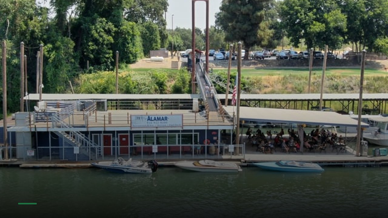 Alamar Marina, Restaurant & Bar - Sports Bars in Sacramento