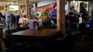 Bailey’s Pub N Grub — Sports bars in Des Moines