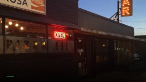 Bar Rosa — Sports bars in Tacoma