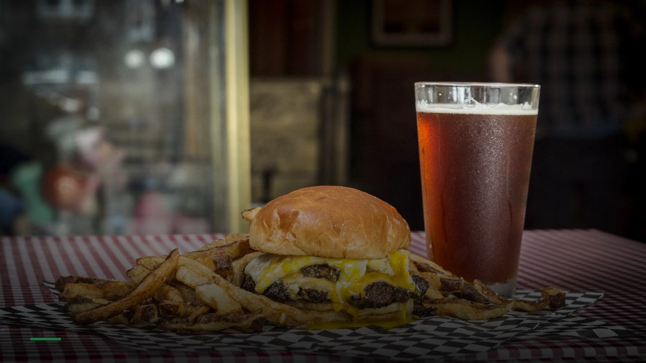 Bard's Burgers & Chili - Sports Bars in Cincinnati