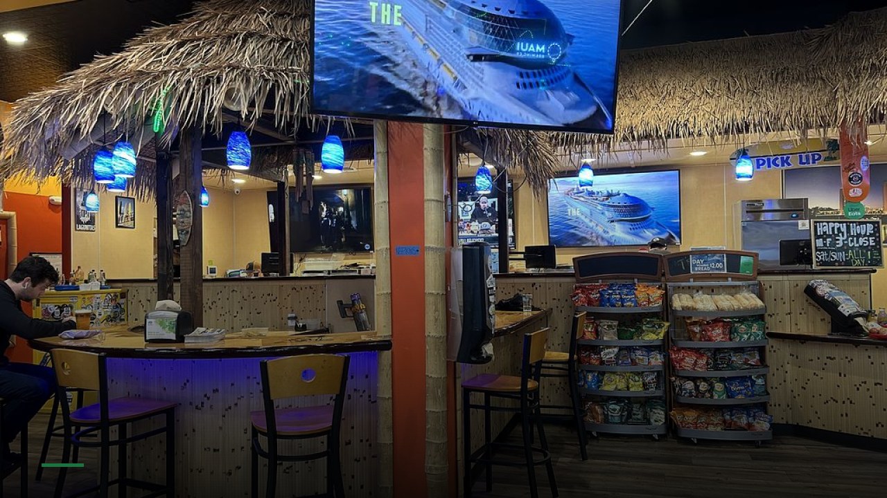 Beach Hut Deli & Tap Room - Sports Bars in Sacramento