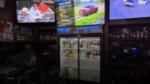 Boulevard Bar & Grill — Sports bars in Austin
