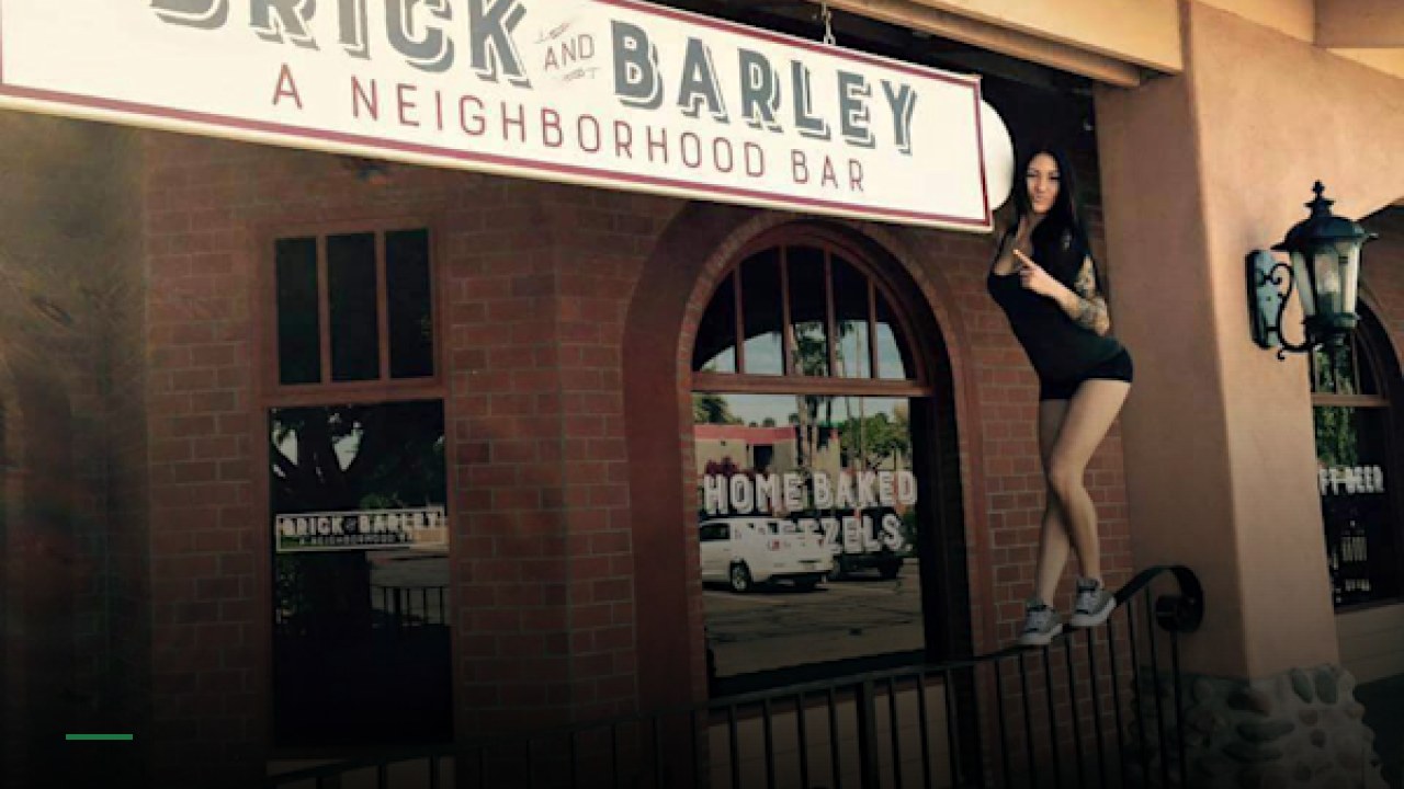 Brick & Barley - A Neighborhood Bar & Grill - Sports Bars in Phoenix