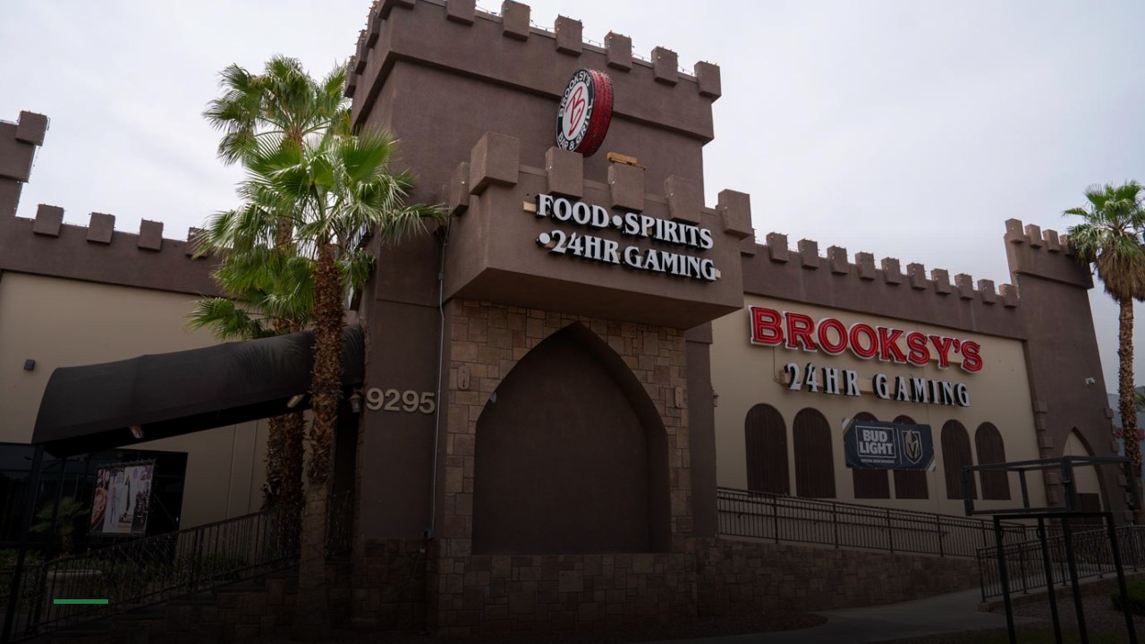 Brooksy's - Sports Bars in Las Vegas