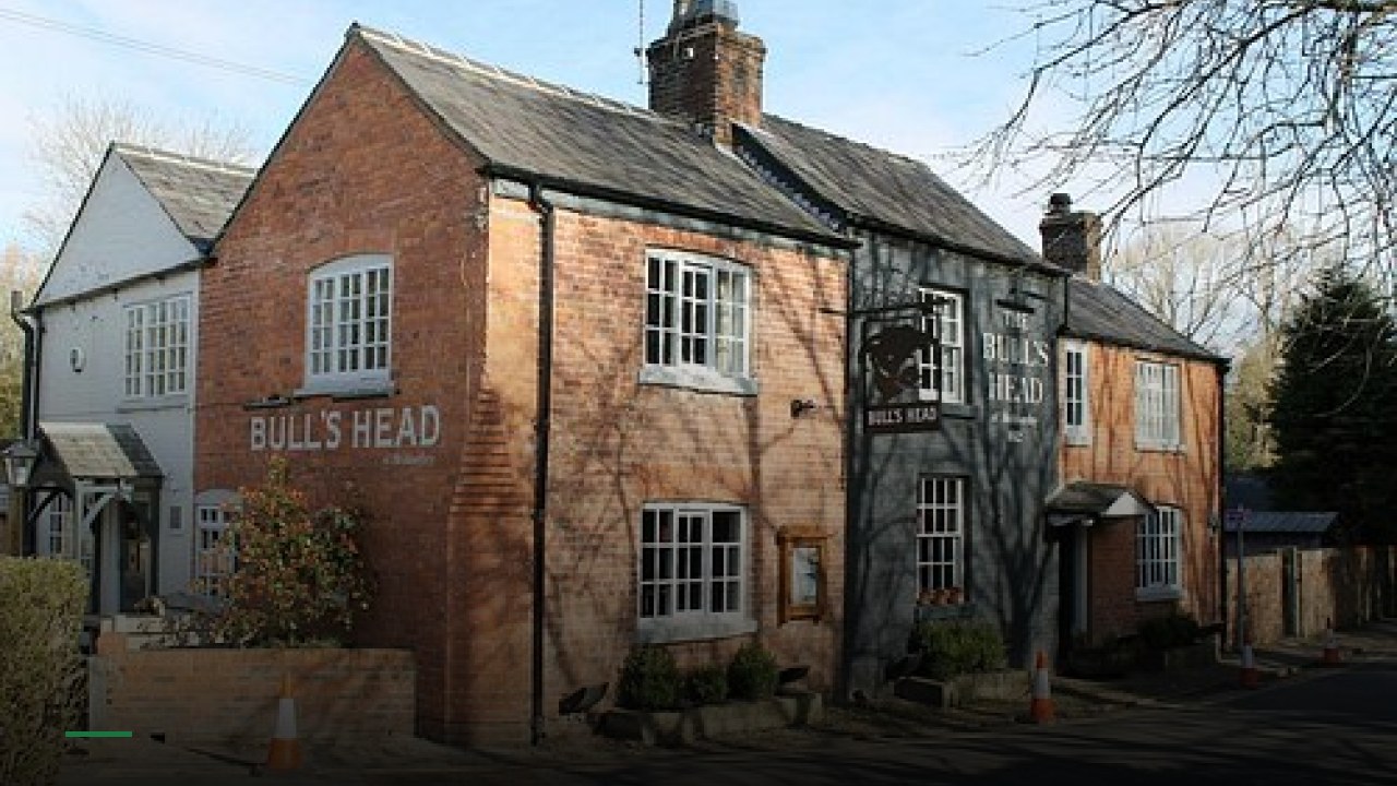 Bull's Head - Sports Bars in Crawley