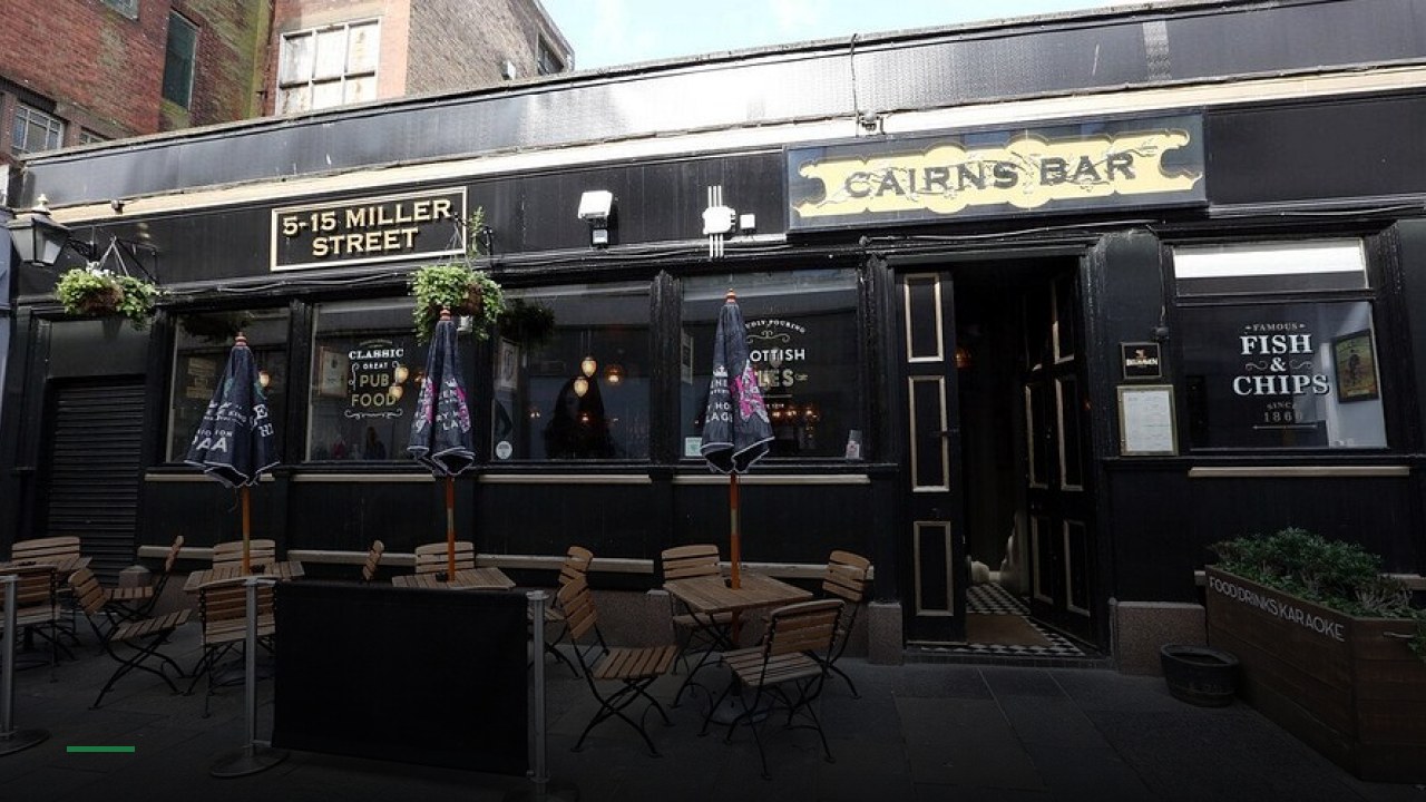 Cairns Bar - Sports Bars in Glasgow