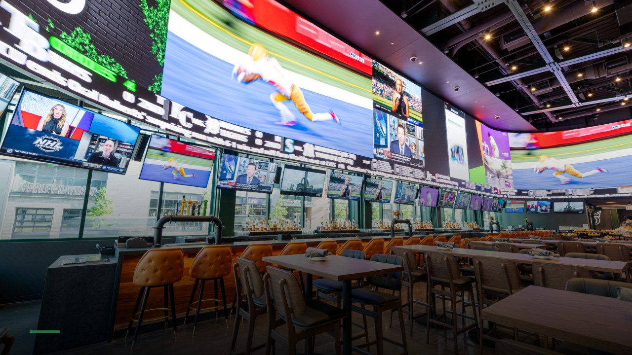 Chicago Sports Bar & Grill - Sports Bars in Chicago