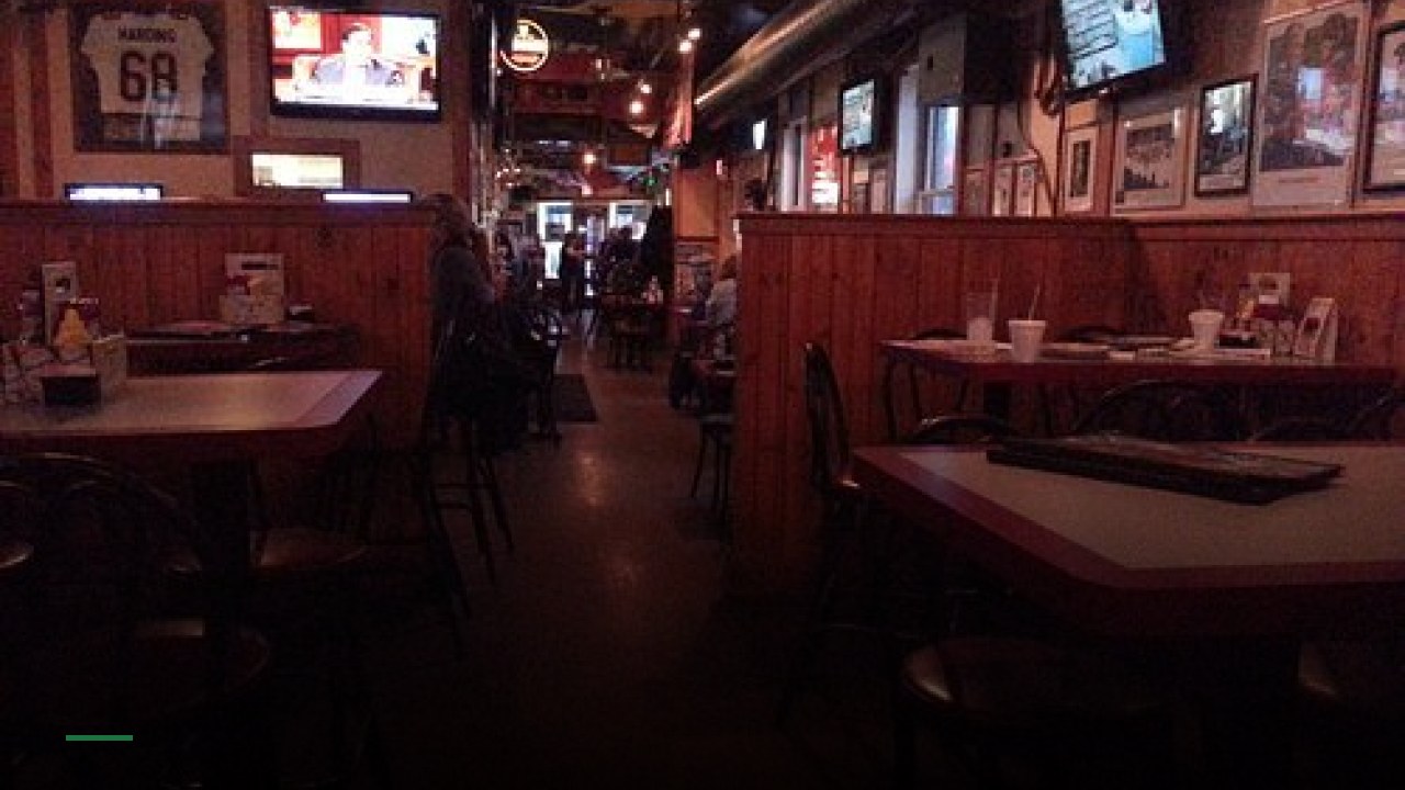 Dale's Bar & Grill - Maumee, OH - Sports Bars in Toledo