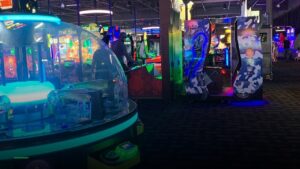 Dave & Buster’s Auburn – King — Sports bars in Tacoma