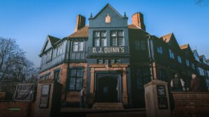 DJ Quinns — Pubs in Birmingham