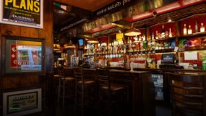 Dunnings Bar — Pubs in Watford