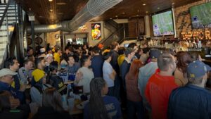 Fatpour Wicker Park: Ultimate Chicago Sports Bar — Sports bars in Chicago