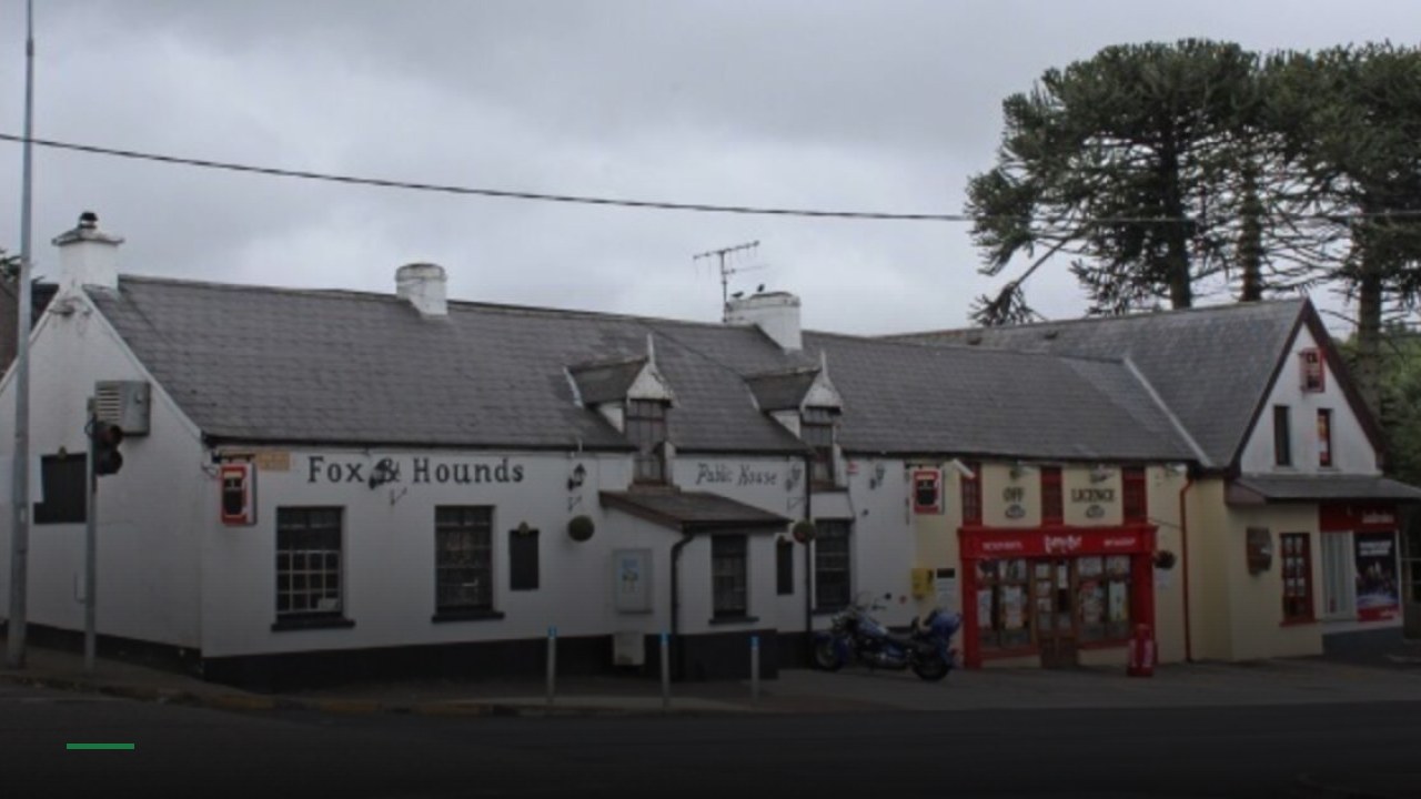 Fox & Hounds - Sports Bars in Cork