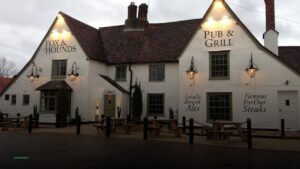 Fox & Hounds — Pubs in Luton