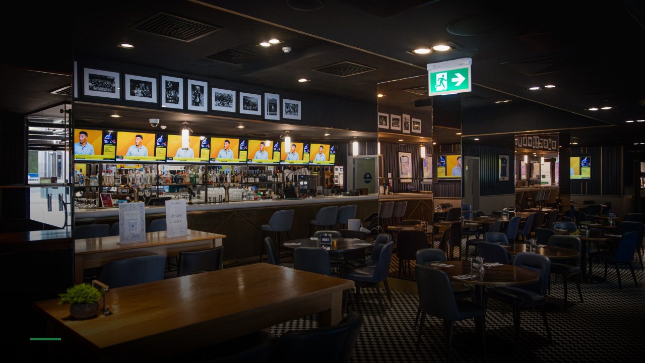 Frankie's Sports Bar - Sports Bars in London