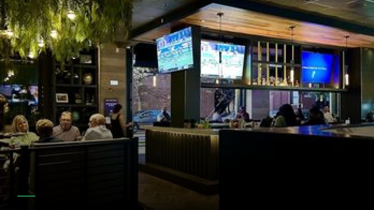 Galla Park Social - Sports Bars in Columbus