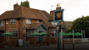 Golden Griffin — Pubs in Luton