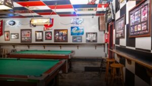 Halftime Sports Saloon — Sports bars in Tacoma