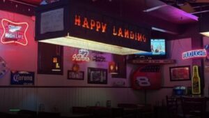 Happy Landing — Sports bars in Portland