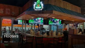 Hooters — Sports bars in Miami