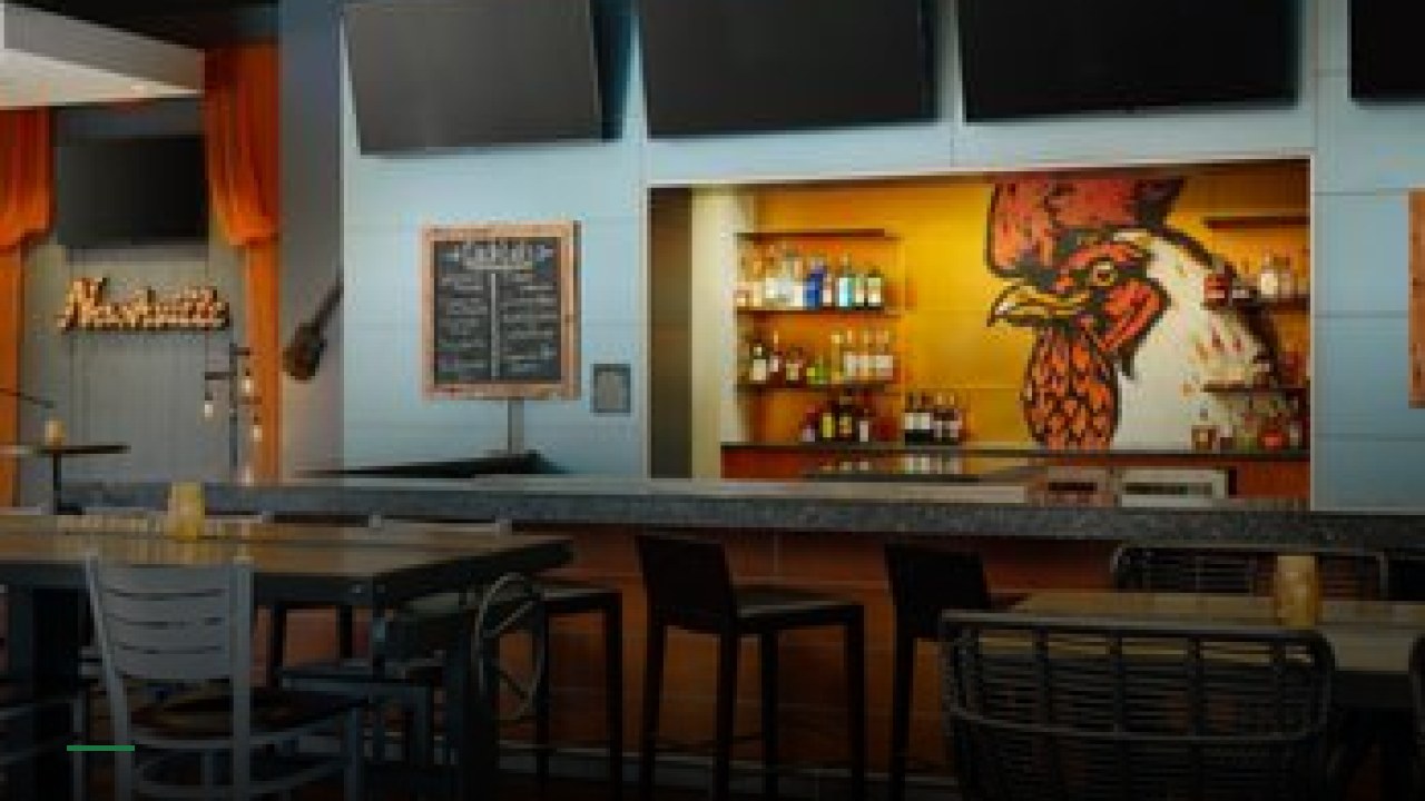 Hoppy Bird Restaurant & Bar - Sports Bars in Nashville