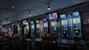 I-10 Icehouse — Sports bars in San Antonio