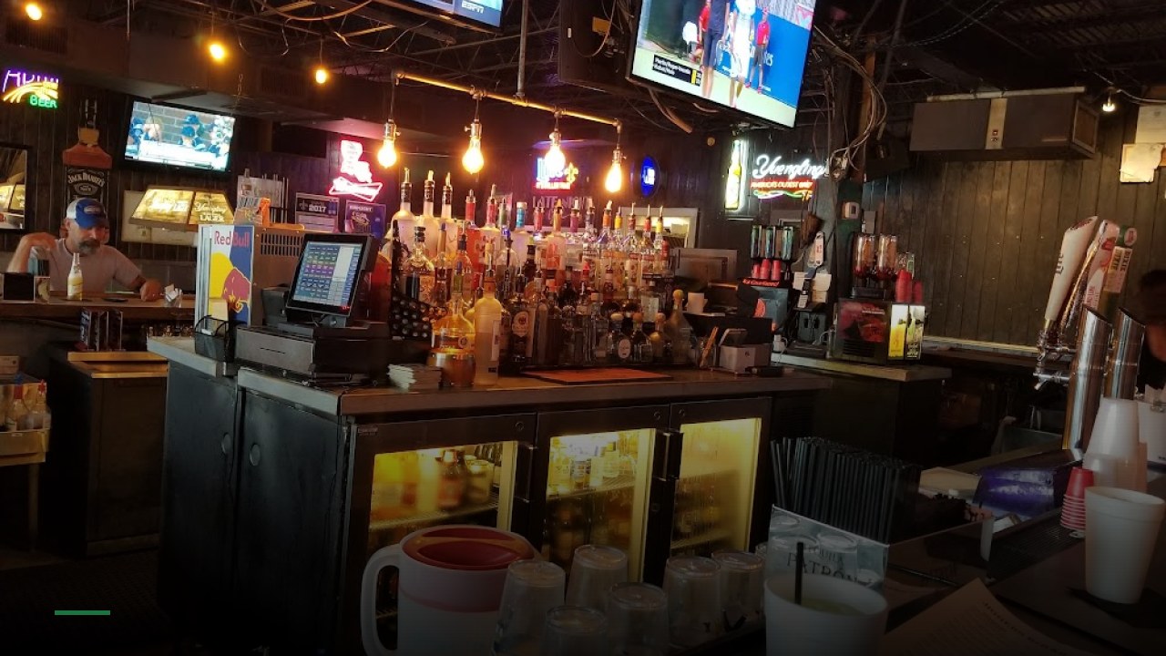 Jiggers Grill - Sports Bars in New Orleans