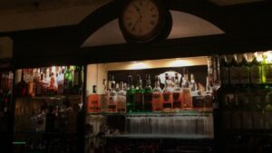 Watch Premier League at John Henchy & Sons in Cork