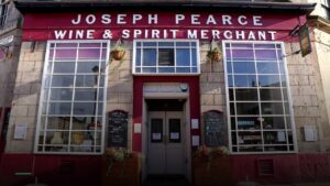 Joseph Pearce — Pubs in Edinburgh