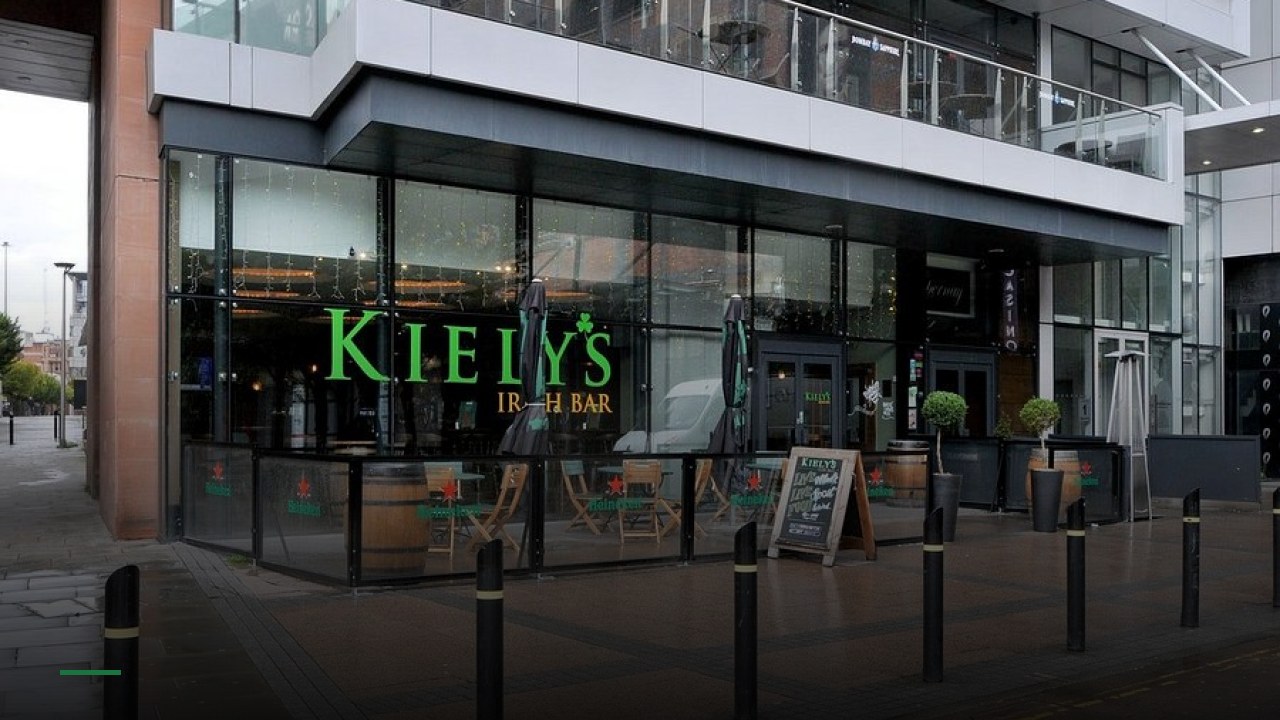 Kielys Irish Bar - Sports Bars in Manchester