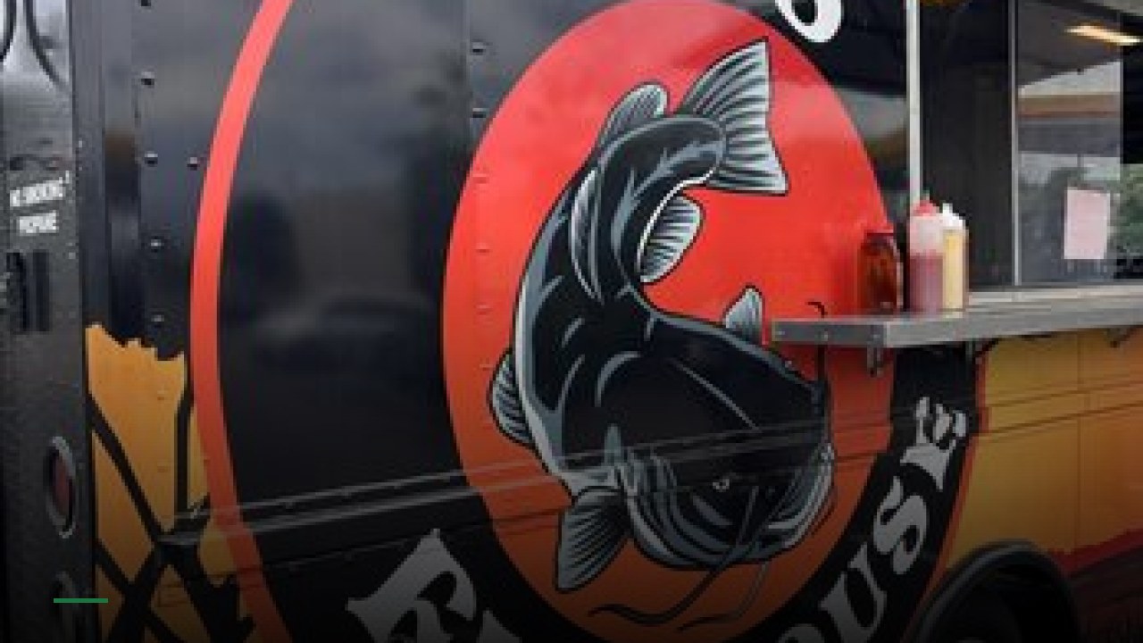 KJ's - Sports Bars in Cincinnati