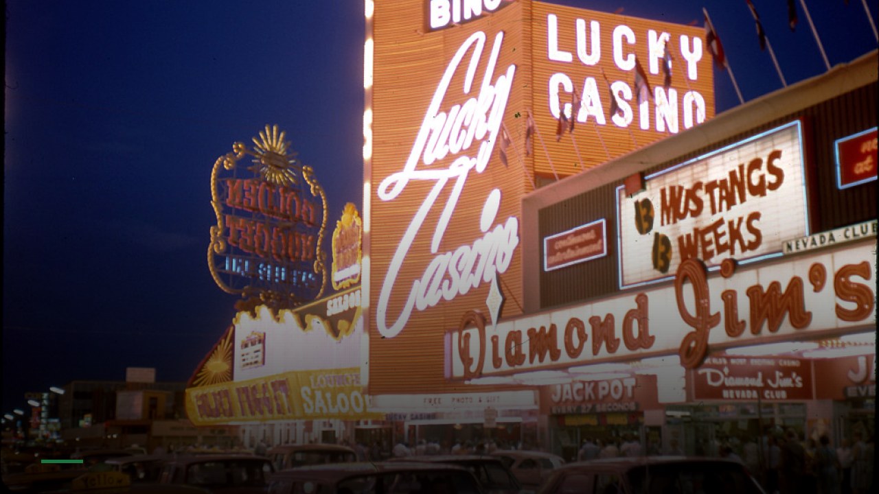 Lucky's - Sports Bars in Las Vegas