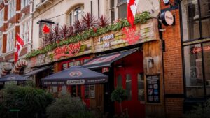 Maple Leaf — Pubs in London