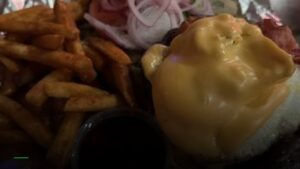 Marlow’s Chill & Grill Sports Bar — Sports bars in Detroit