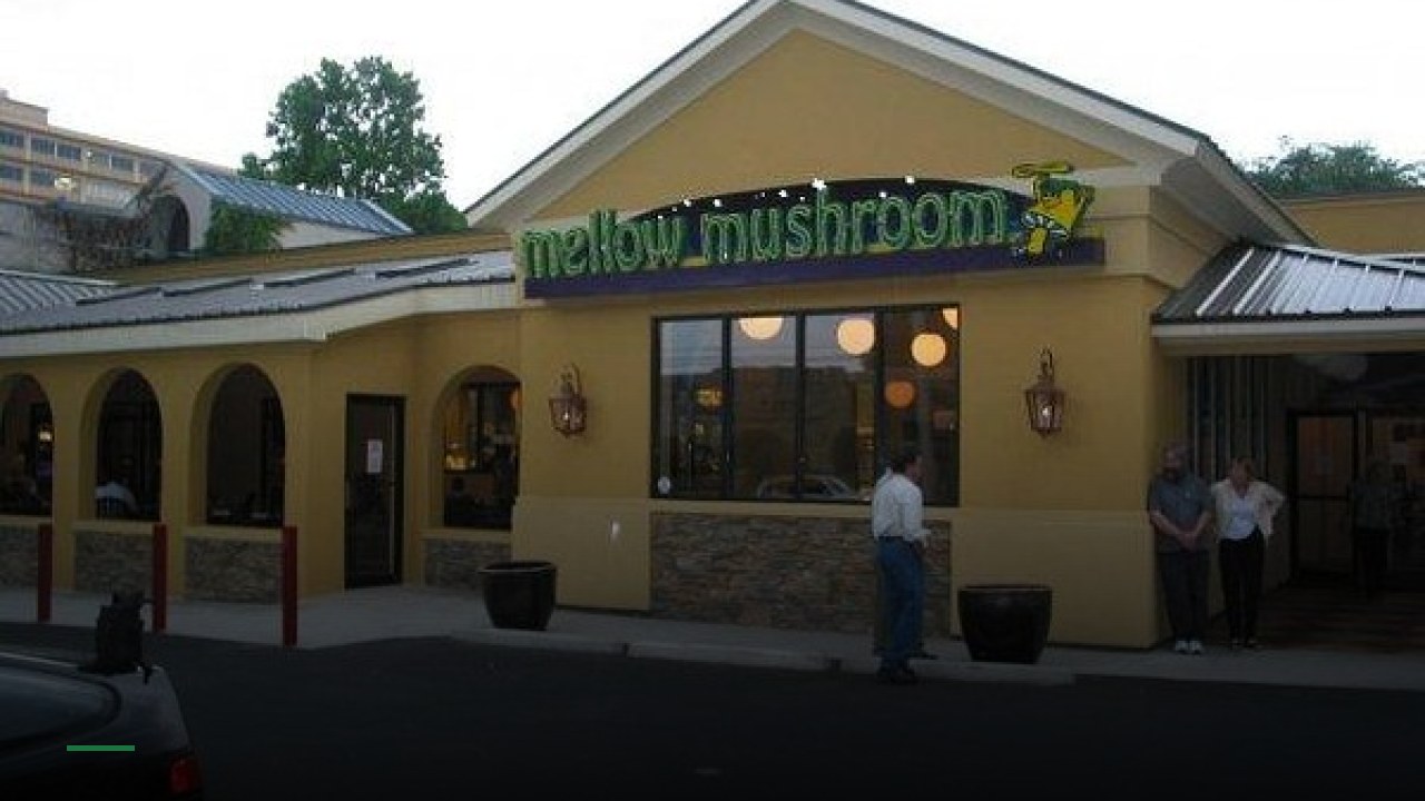 Mellow Mushroom Atlanta - Buckhead - Sports Bars in Atlanta