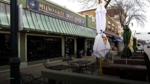 Milwaukee Brat House — Sports bars in Milwaukee