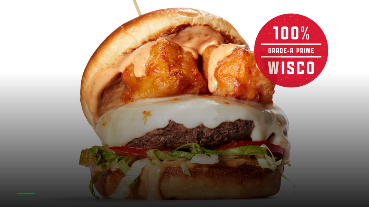 Milwaukee Burger Company - Franklin - Sports Bars in Milwaukee