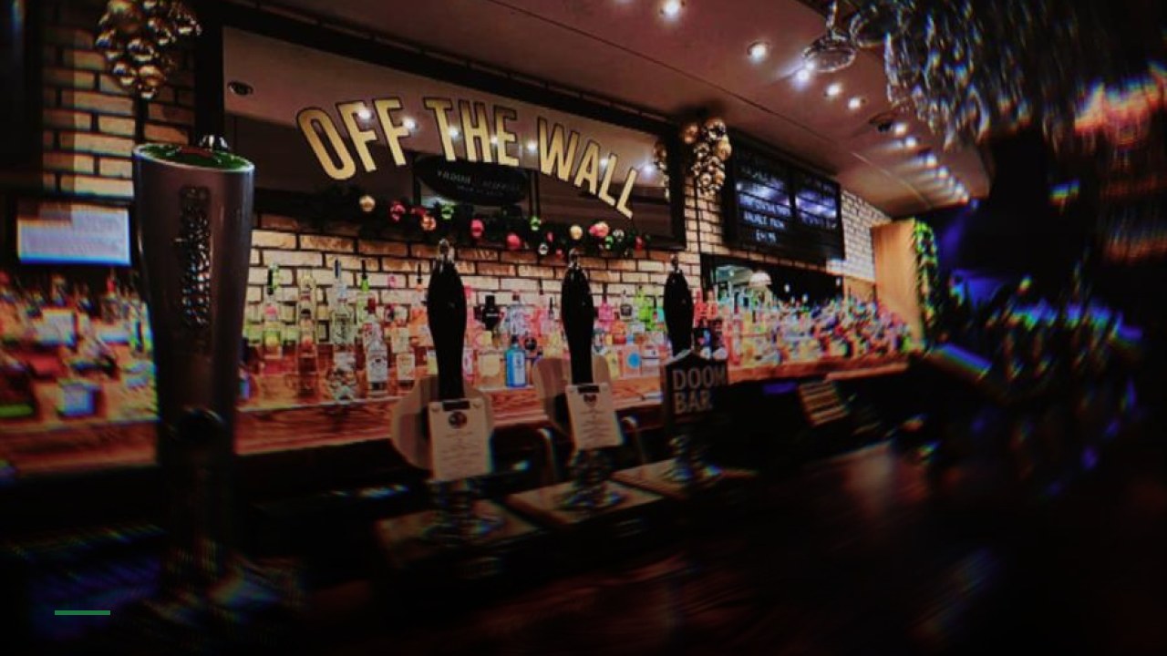 Off The Wall - Sports Bars in Luton
