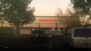 Paradise Sports Bar And Cafe — Sports bars in Portland