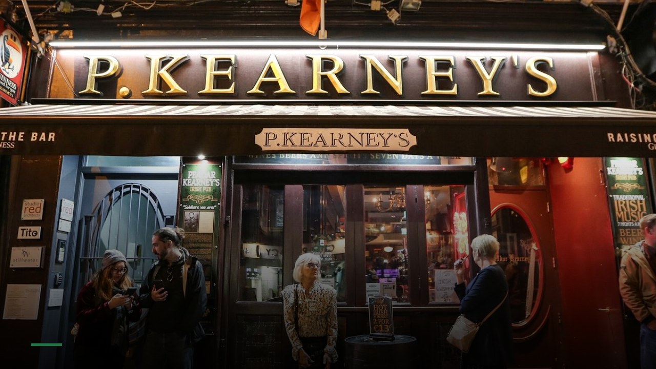 Peadar Kearney's Pub - Sports Bars in Dublin