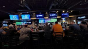 Philly’s Sports Grill — Sports bars in Phoenix