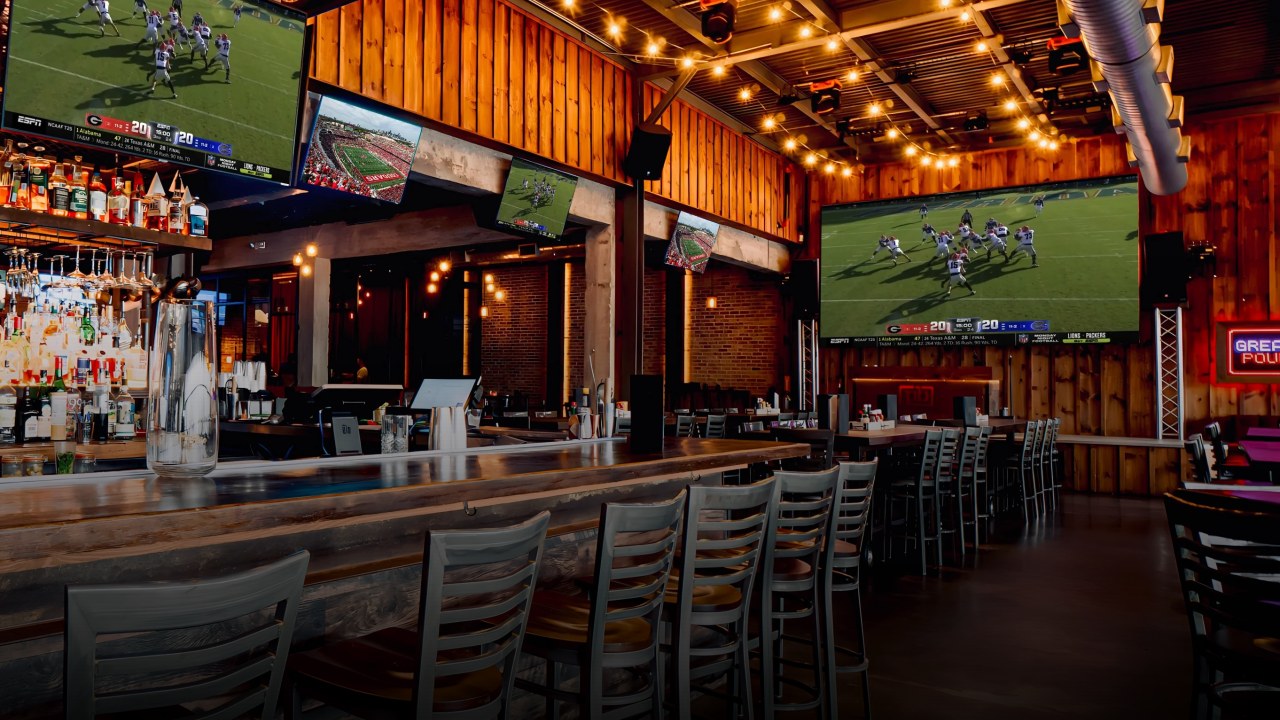 Pour Behavior - Sports Bars in Houston