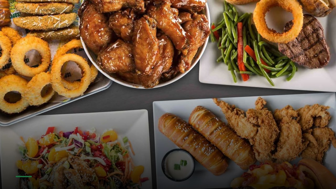 Quaker Steak & Lube - Sports Bars in Akron