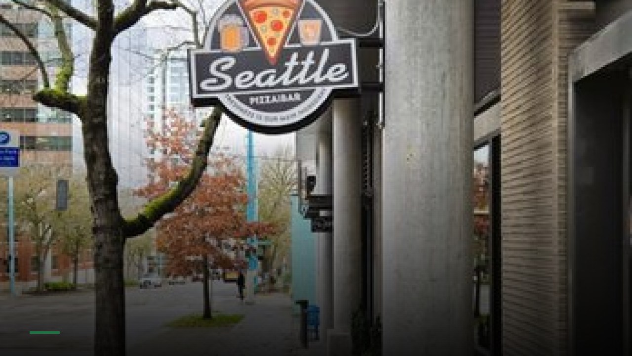 Seattle Pizza and Bar - Sports Bars in Seattle
