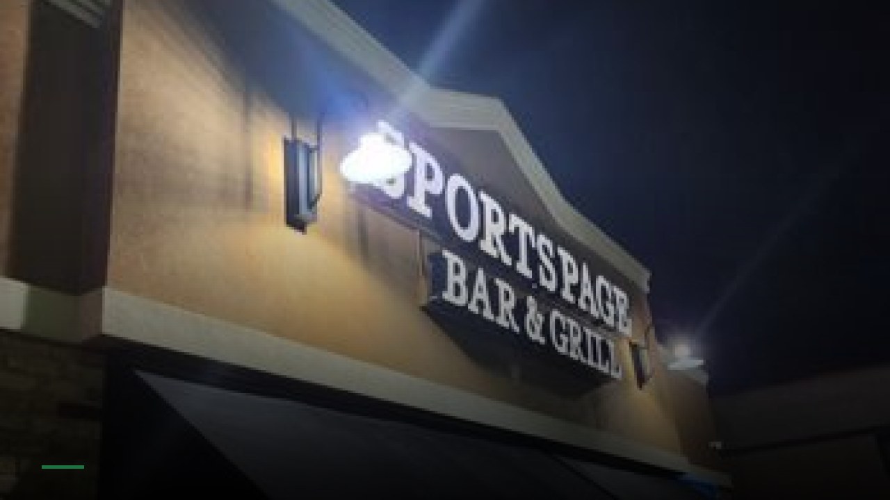 Sports Page - Sports Bars in Minneapolis