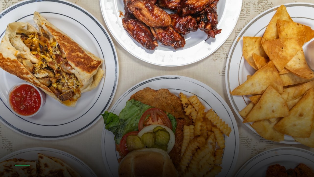 Sprockets Kitchen & Bar - Sports Bars in Des Moines