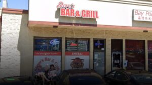 Steve’s Bar & Grill — Sports bars in Seattle