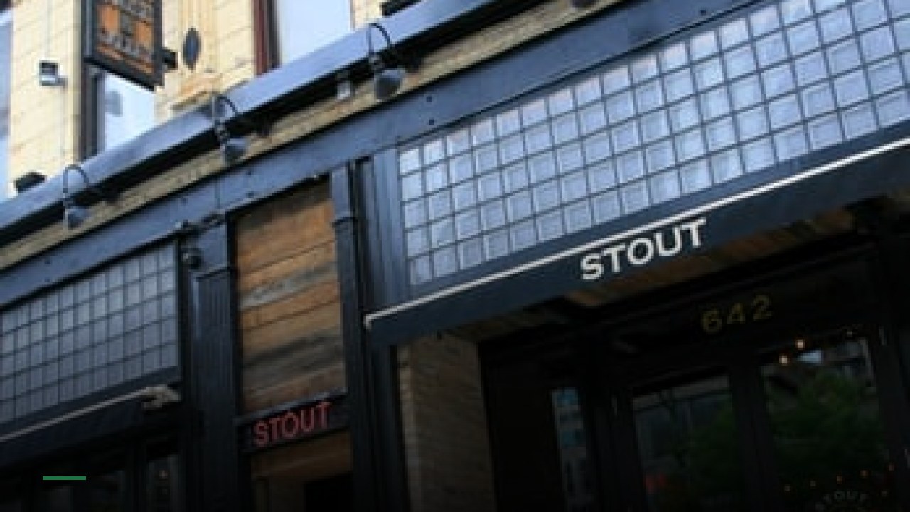 Stout Barrel House & Pizza - Sports Bars in Chicago