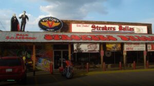 Strokers Ice House — Sports bars in Dallas