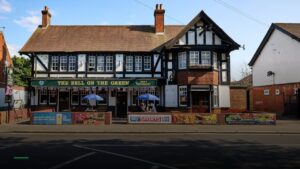 The Bell On The Green – Pub, Bar & Restaurant — Pubs in Watford